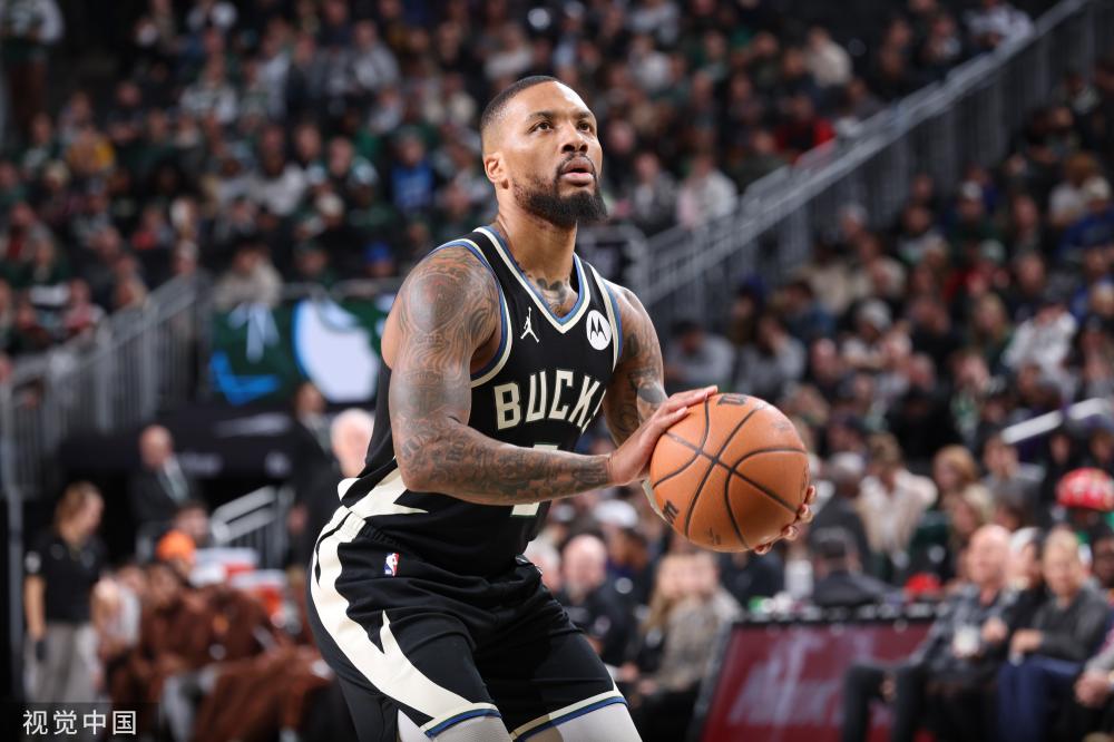 队友头球破 队友头球破