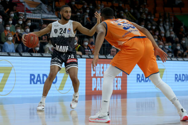 多位体育巨 多位体育巨