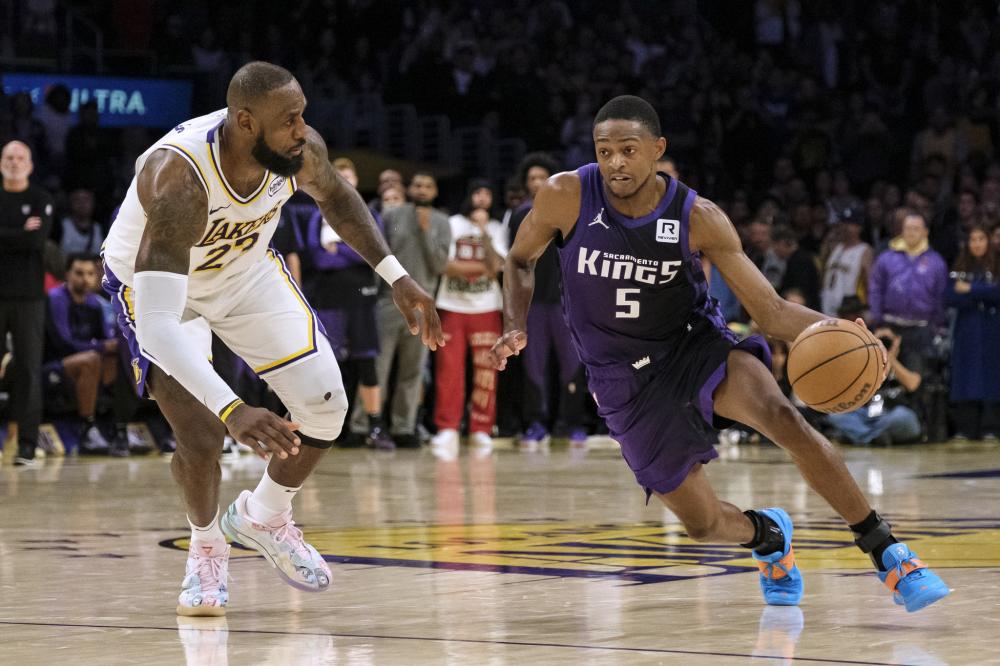 其中一名小 其中一名小